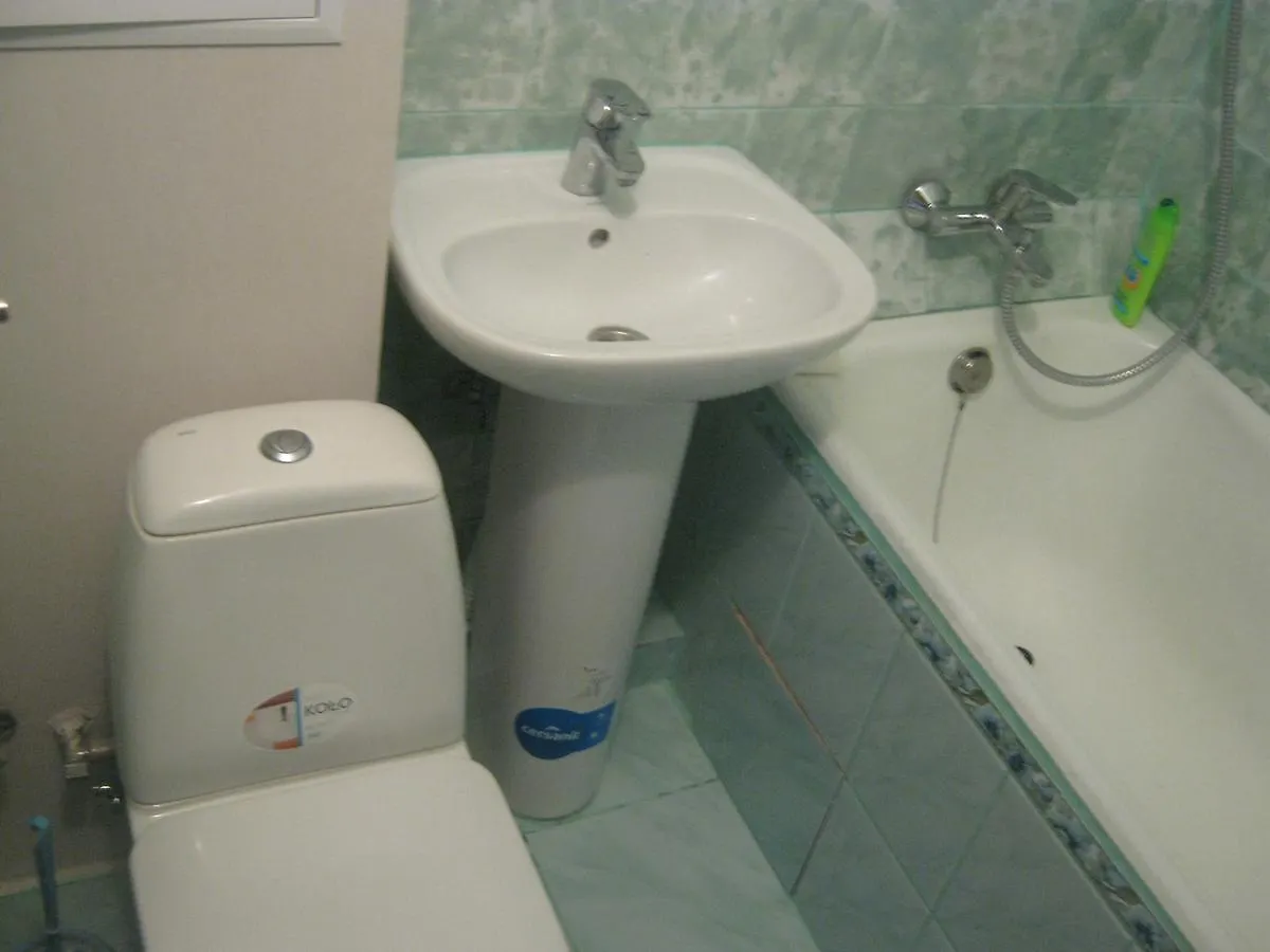 Apartment On Livoberezna Metro Station 基輔 0*,