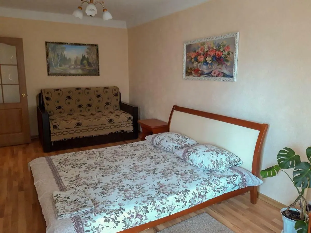 Apartment On Livoberezna Metro Station 基輔