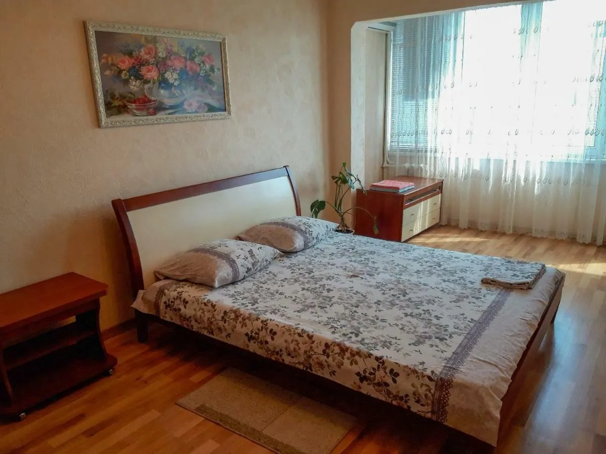 Apartment On Livoberezna Metro Station 基輔